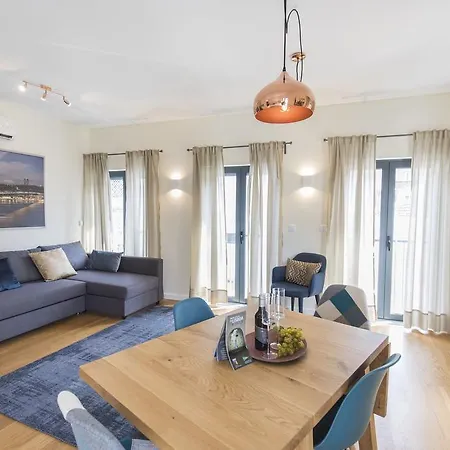 Graca Heartwarming Flat Apartment Lisbon